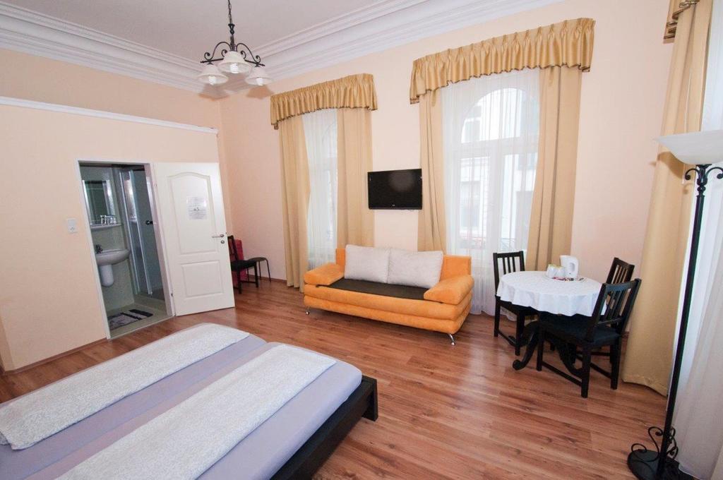 K+T Boardinghouse Ξενοδοχείο Βιέννη Δωμάτιο φωτογραφία